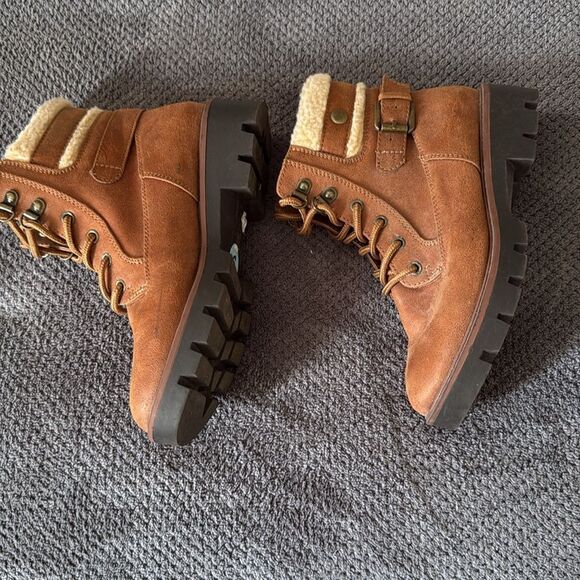 Cliffs Brown Faux Fur Linedโ Lace-Up Ankle Boots Size 6 Buckle Lug Sole Cozy - Picture 4 of 11